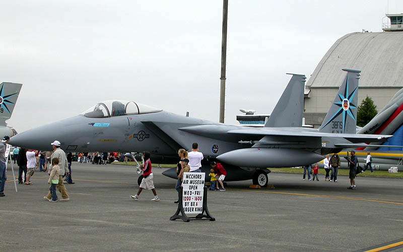 F-15A.jpg.f9159ac2b4abaed9f593d4d5b9b02b57.jpg