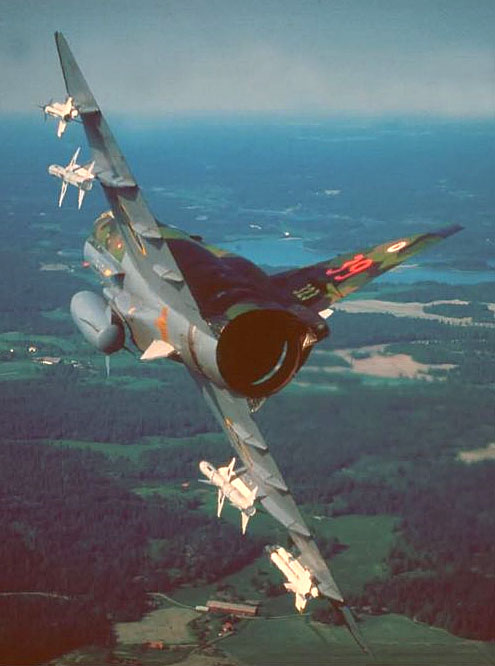 viggen_aa_load.jpg.26fd9ec8e1646798c3e4914b88178521.jpg