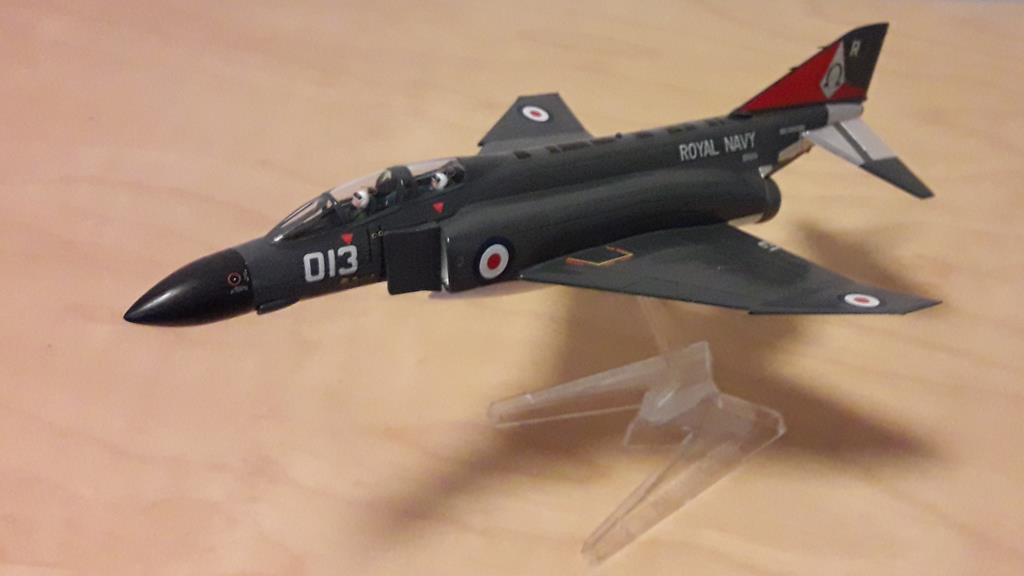 1/72 Matchbox F-4K Phantom - The Display Case - ARC