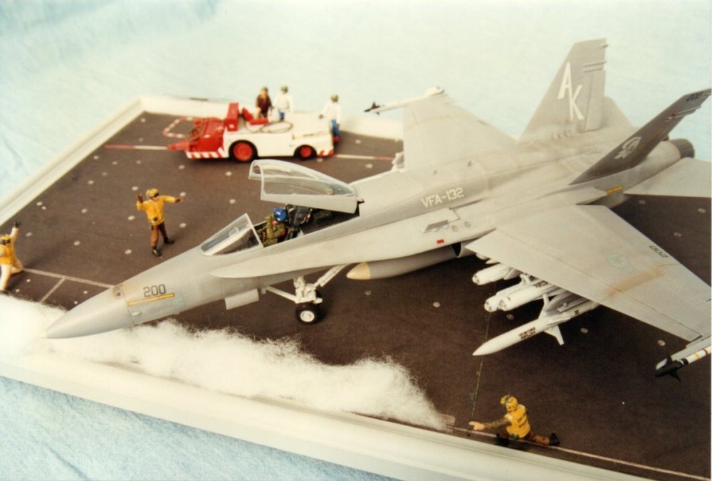 F18 diorama top left.jpg