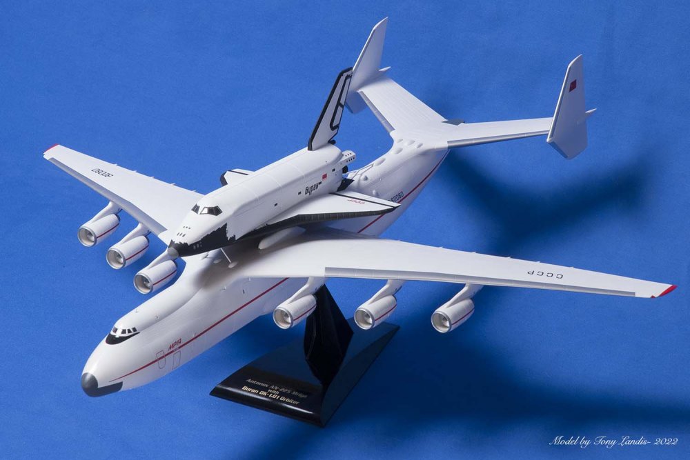 AN-225 Buran Model-01.jpg