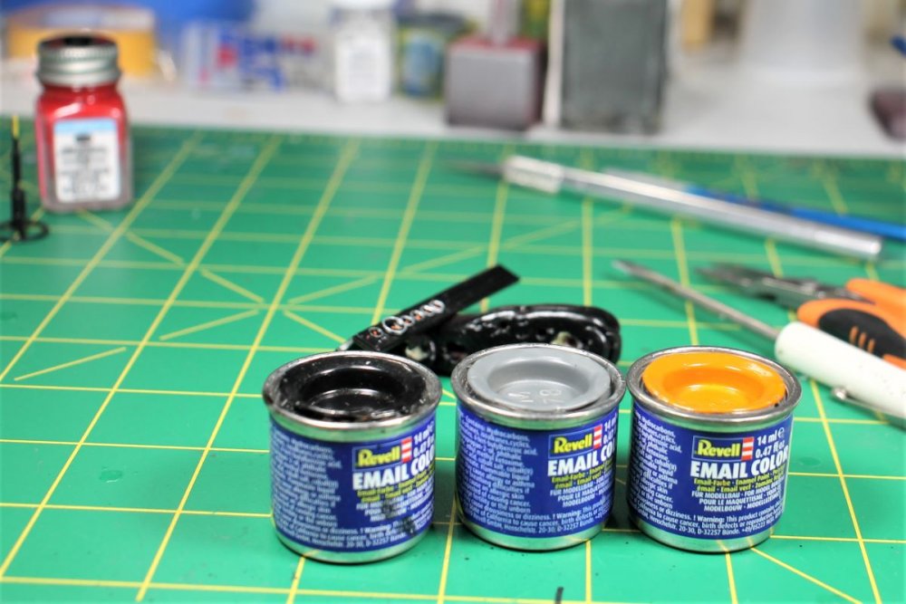 Revell EMAIL enamel paints.JPG