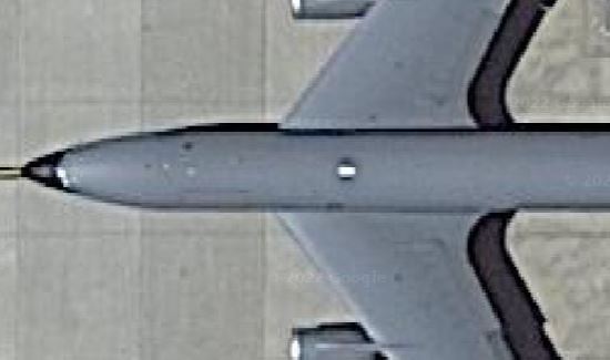 KC-135_no_walkway.JPG.79c91f6f25b9909263dc8863c0412e39.JPG