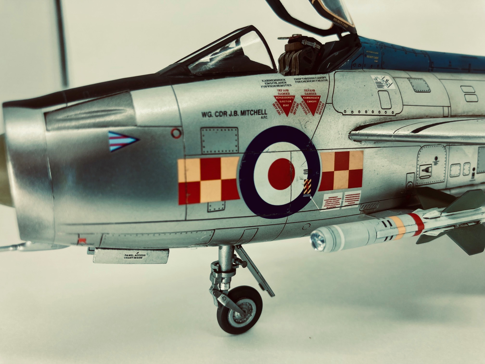 航空機・ヘリコプター 1/48 English Electric Lightning F.2A/F.6 Airfix 1/48 English Electric Lightning F.6… - iModeler