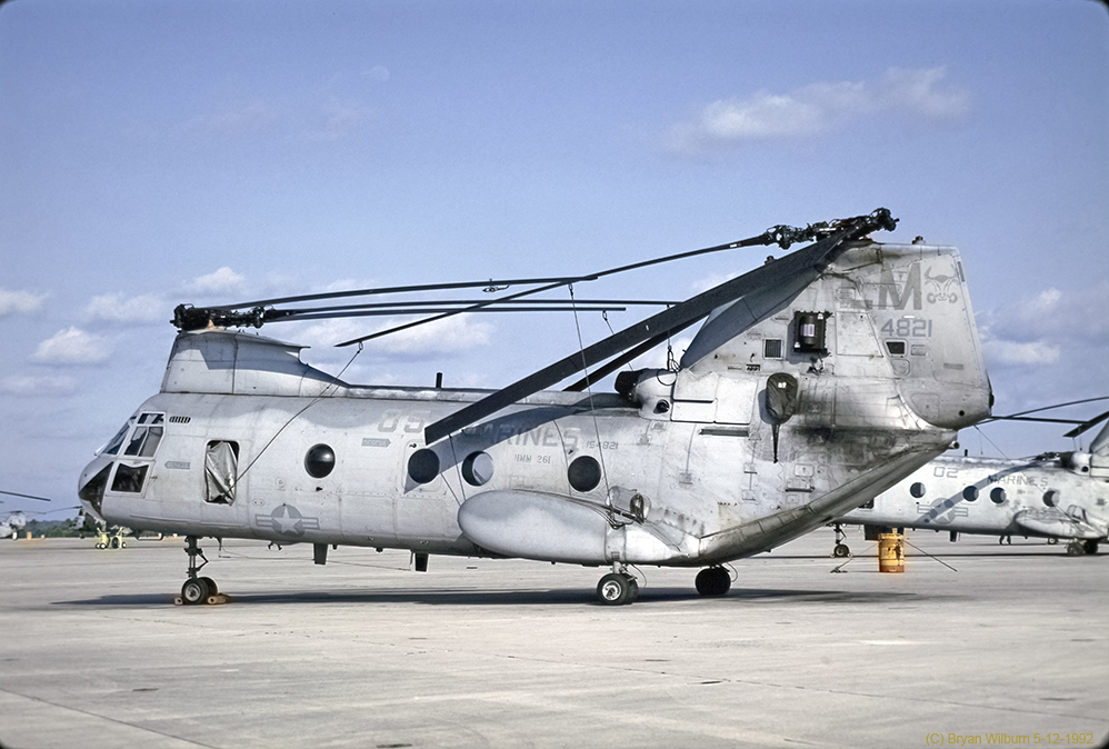CH-46E_154821_BF_MCAS_NewRiver_HMM-261_EM-05_05-12-92_WO_19-03-96_SM_BWilburn.jpg