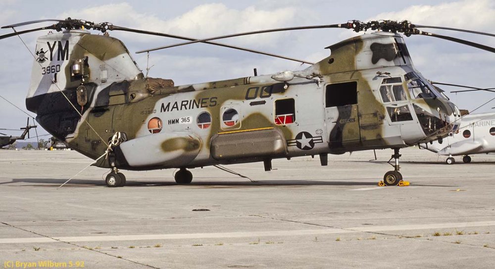 153960_CH-46E_HMM-365_YM-00_New_River_5-13-1992_Ai_Edit_crop_Sm.jpg