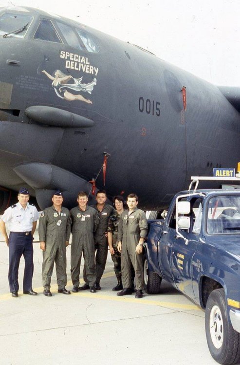 B-52H 60-0015 PS06_Strategic Special Delivery (2).jpg