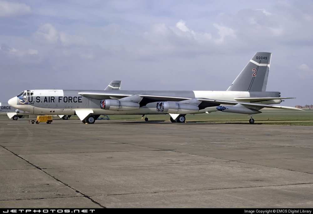 B-52H 60-0049 PS01_Bare_Metal (1).jpg