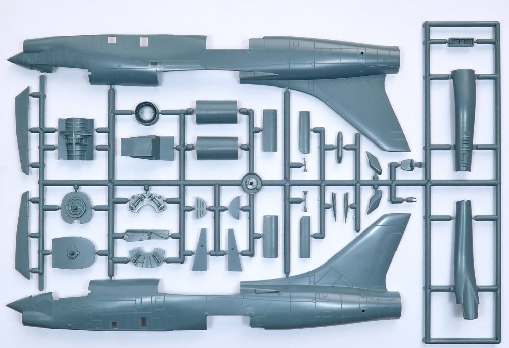Sword RF-8 Sprue.jpg