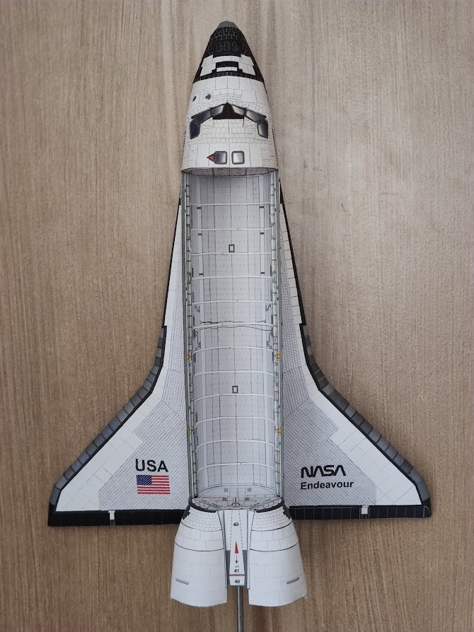 Space Shuttle Endeavour トレーディングカード Bandai Otona No Chogokin Space Shuttle Endeavour 1/144 First
