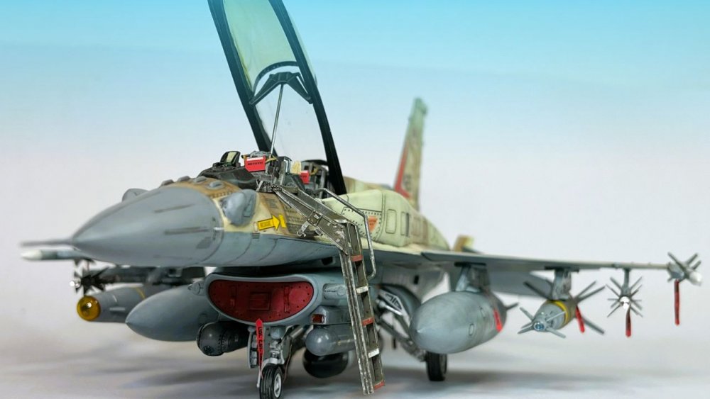 F-16I SUFA 128.jpg