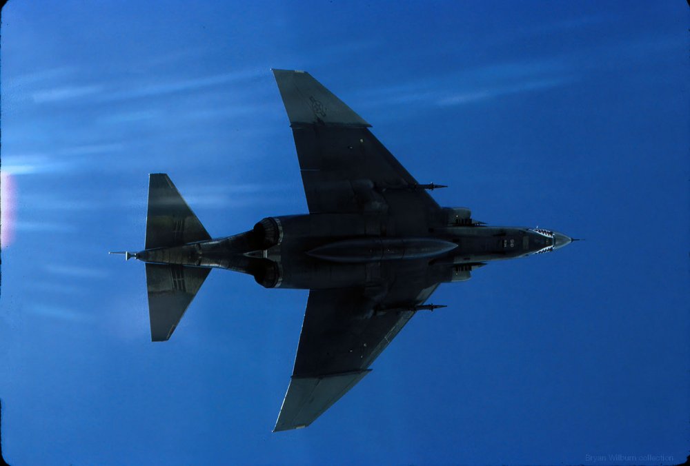 RF-4C_64-1034_117TRW_BHM_6-29-91_009__SM.jpg