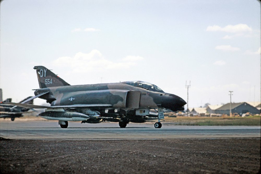 F-4D_66-7554_VN__preserved_WrightPatt_LeeCroissant_Sm.jpg