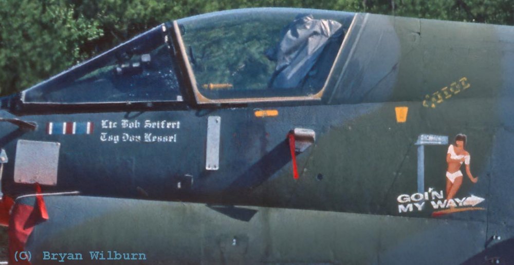 A-7D-13-CV_72-0226_Going My Way_Virginia ANG 149th TFS-1991-Nose.jpg