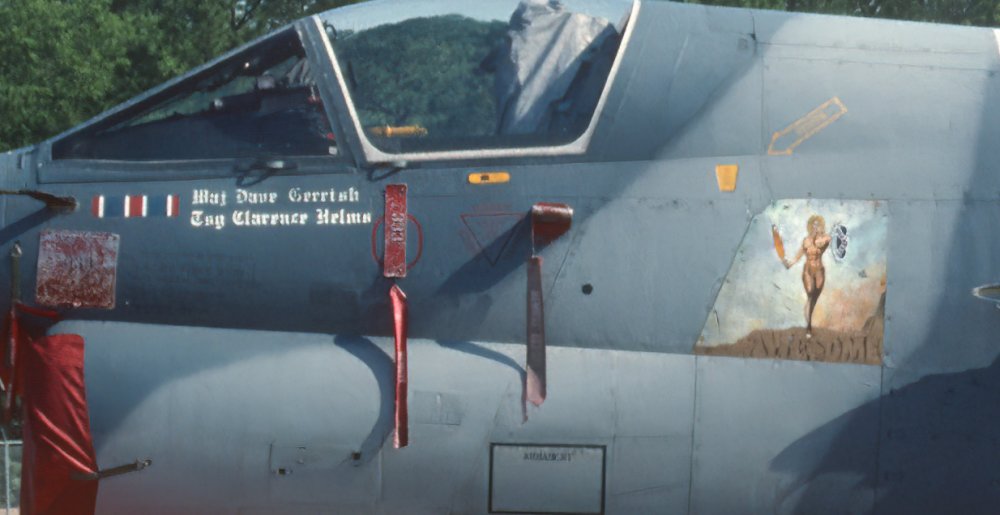 A-7D-10-CV_71-0333_Awesome 149th TFS Virginia ANG Oct 1989_Nose.jpg