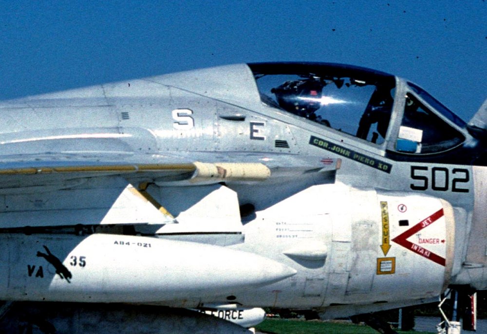 A-6E_157003_VA-35_Nimitz_AJ-502_A-2403_Nose_Sm.jpg