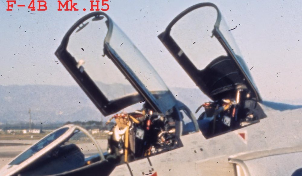 F-4B_H5_150440_XF-4_VX-4_1970_MkH5_A-5562_Sm__Crop.jpg
