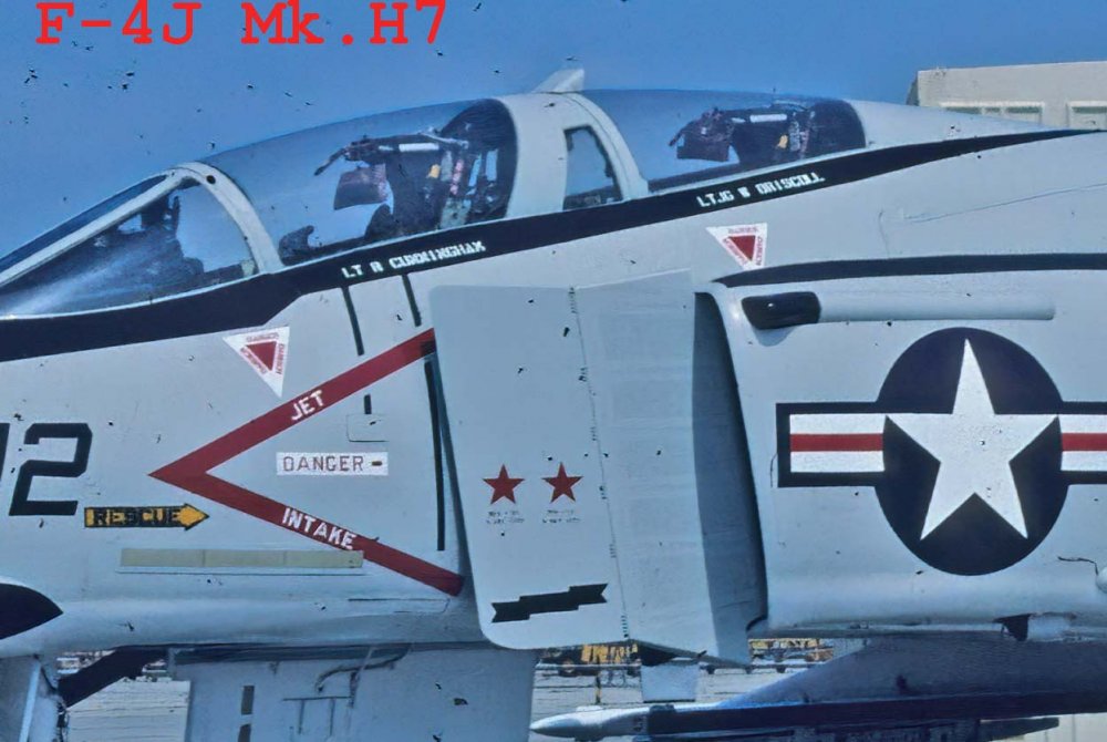 F-4J-41-MC_H7_157267_NG-211_VF-96_Late_72_Kill-1_1-19-72_5-8-72_Dr_45-F4_A-5969_Sm.jpg