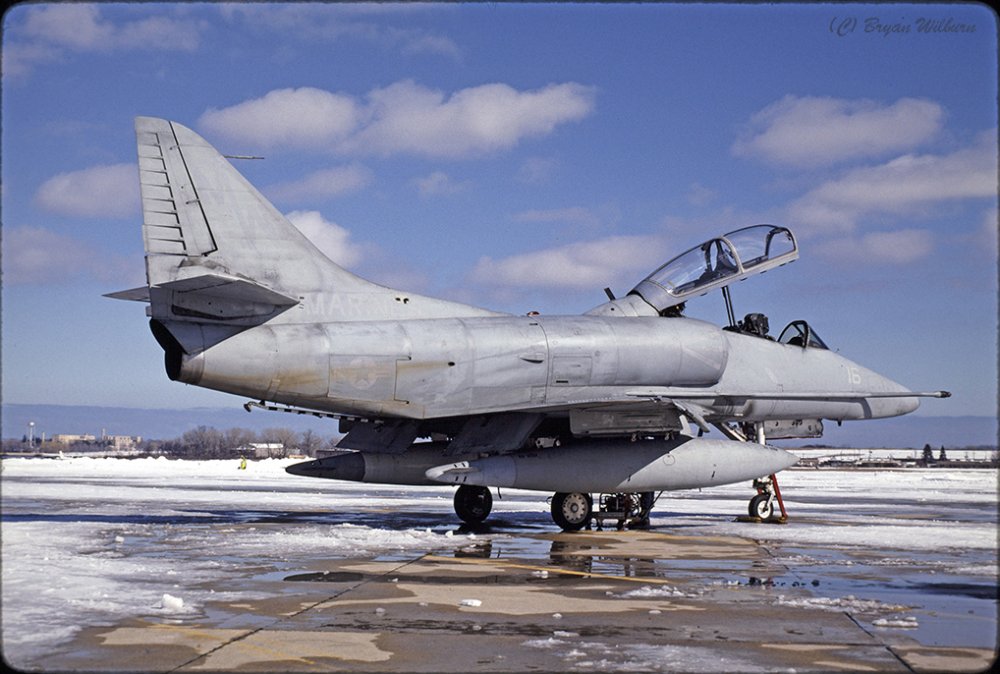 TA-4J_163023_VMA-133_ME-16_RR_NAS-Alameda-Glenview_02-90_BryanWilburn_Sm.jpg