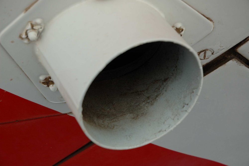 DM 422 Oct 9 2008mji.jpg