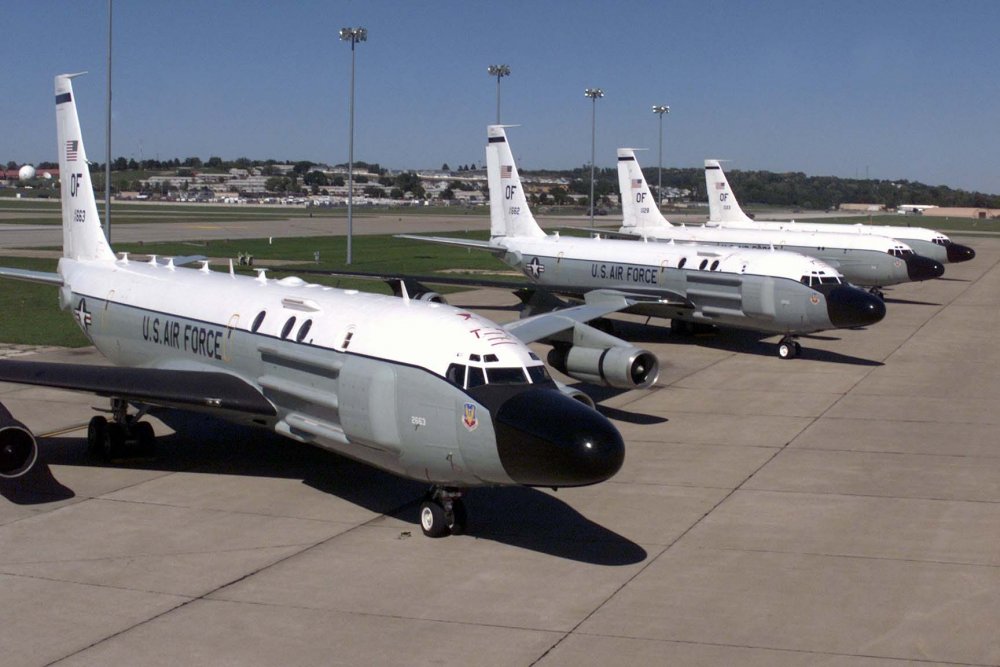 RC135S_12662-12663.jpg