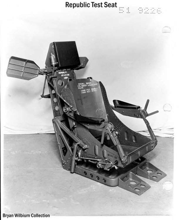 01D_USAF_StanSeat_Republic_3_Ai.thumb.jpg.e9a2d16efbc6093860033ebe14dbe652.jpg