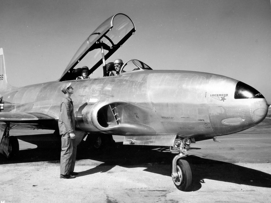 129822567_01A__TF-80C-T-33A-1-LO_48-356__First_Fligth_Tony_Levier_1st_Lockheed_seats.jpg.16c899b1da965c27afc20d9e9d36b3dd.jpg