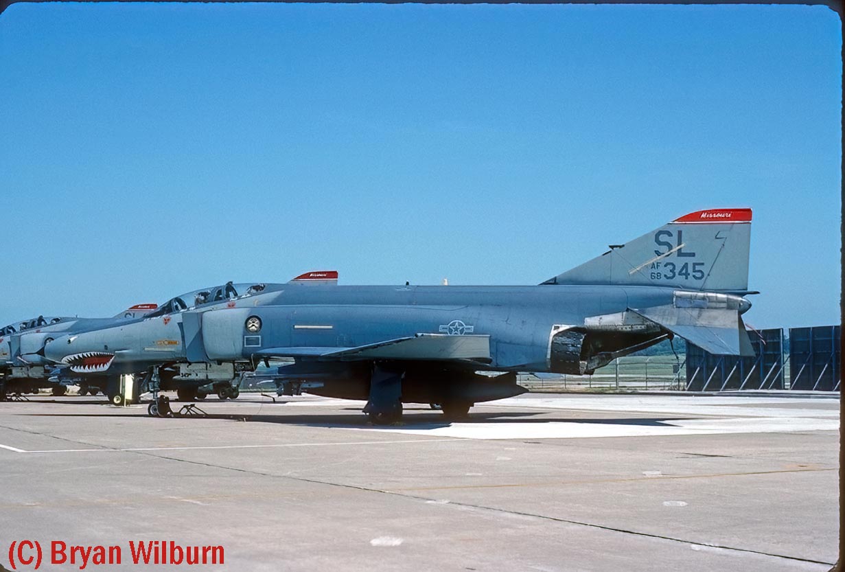 ME48 モックアップ 1/48 one piece windscreen for F-4 - Jet Modeling - ARC
