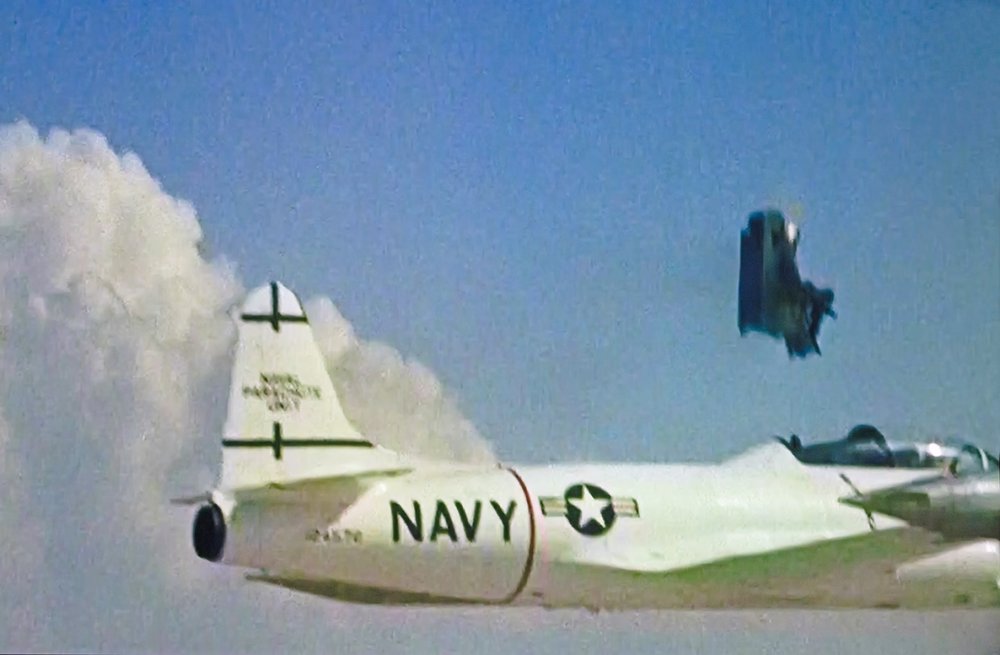 00A_F9F_Cougar_seat_Pilot_TV-1_126572_toward-the-unknown-1956__Sm.thumb.jpg.0268d8aaf6f6848e7aa7d26e2da34f35.jpg