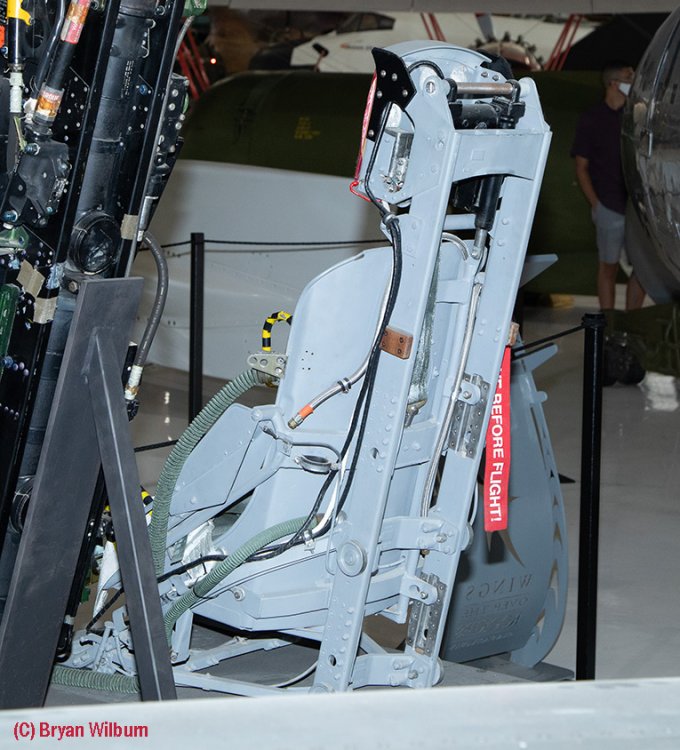 01B_T-33B_Seat_Lf_Rear_SM.thumb.jpg.fbc284bcaa14af03f6fd5d5f9db9d5c8.jpg