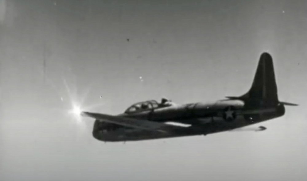 741725166_TF-80C-T-33A-1-LO_48-357_Late_may_49_Test-31_Firing_light.thumb.jpg.df07a90006f9bb432a77a4f92ce94a72.jpg