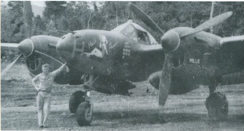 P-38.jpg.1b8ea8056e41b38e8ccf523618bbc5bb.jpg
