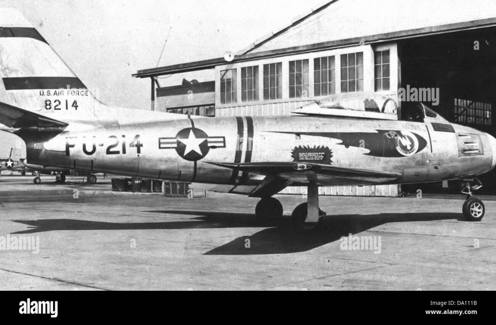71st-fighter-interceptor-squadron-north-american-f-86a-5-na-sabre-DA111B.jpg