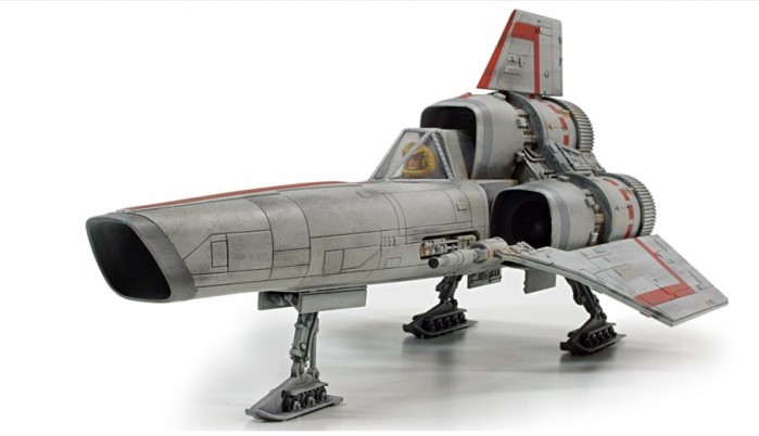 LF: Moebius Battlestar Galactica 1:32 Colonial Viper Landing