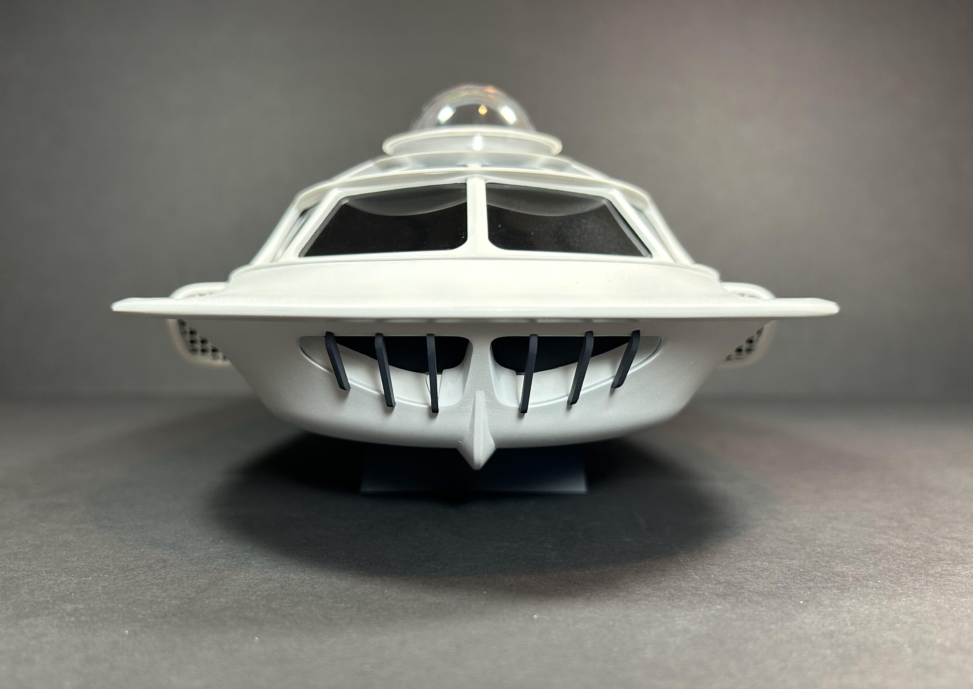 Finished Photos of Moebius' 1/32 Scale Proteus Submarine (Interior