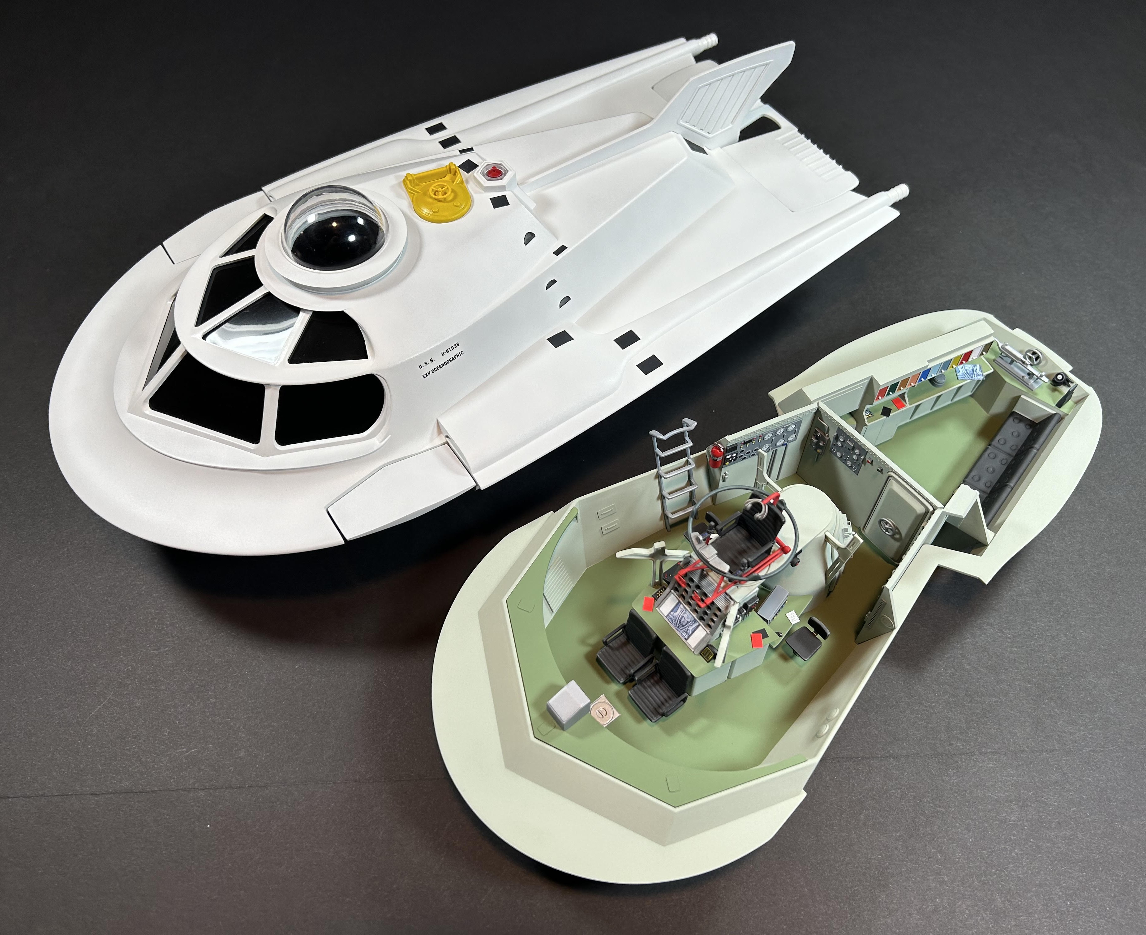 メビウス Proteus Submarine 1/32スケール Moebius 1/32 Proteus Submarine from “Fantastic Voyage