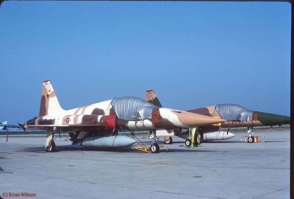 F-5E_73-0885_02_VMFT-401_Cherry_Pt_May-14-92____SM.thumb.jpg.e4d8de40b106512f6c307c9d19c6fa52.jpg