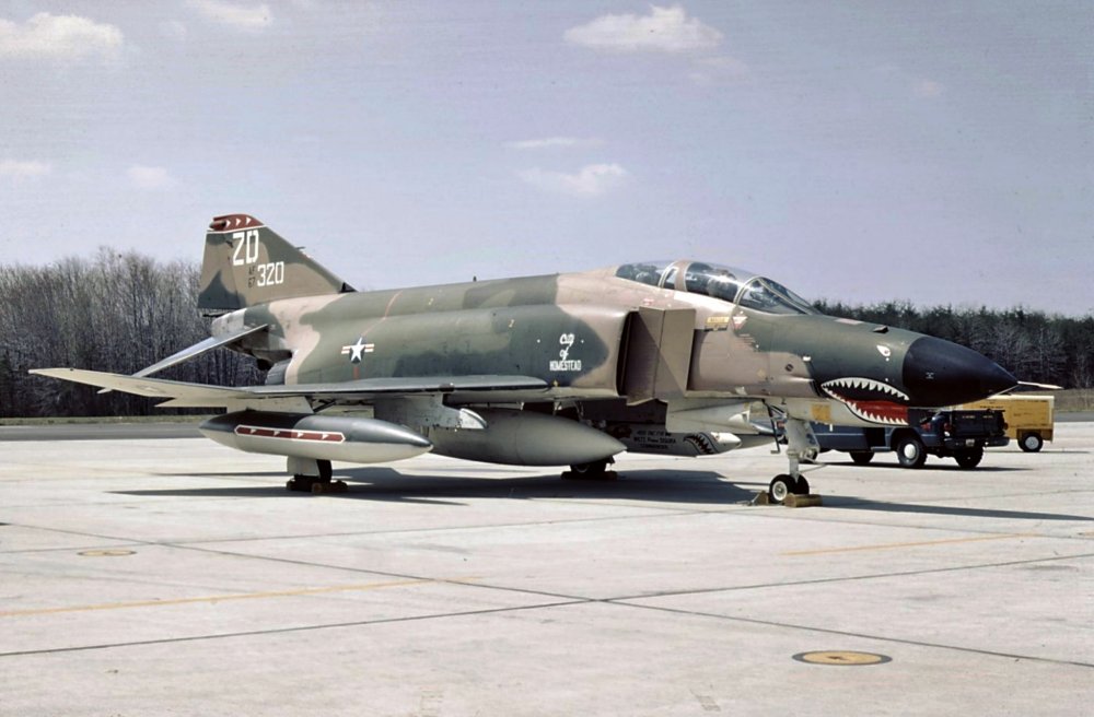 F-4E 67-320 City of Homestead.jpg