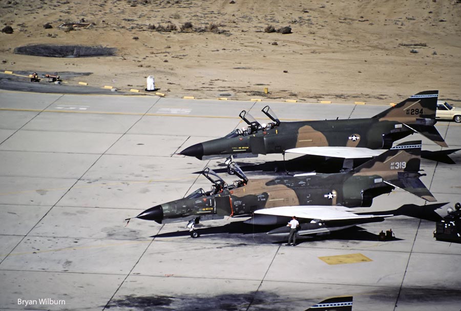 NF-4E_66-0319_NF-4E_66-0294_EDW_Edwards_3-80_BryanWilburn_SMb.jpg