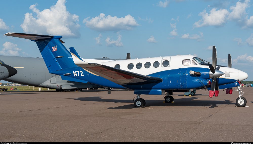 n72-federal-aviation-administration-faa-beechcraft-300-king-air_PlanespottersNet_1494401_80d104f959_o.jpg
